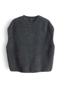Pull en laine bouclée gris foncé avec un col rond, une coupe oversize et une finition douce et texturée. Pas de coutures ou d'ornements visibles.
