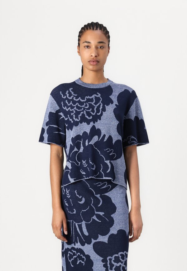 SULOINEN PIONI - Jumper