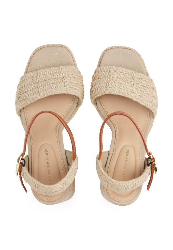ROPE - Platform sandals - horseradish3