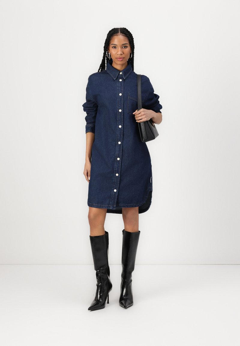 Marc O'Polo DENIM OVERSIZED FIT LONG SLEEVE DRESS - Denim dress - dark blue - Zalando.ie Marc O'Polo DENIM OVERSIZED FIT LONG SLEEVE DRESS - Denim dress - dark blue - Zalando.ie