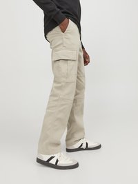 Jack & Jones Junior JPSTKANE HARLOW NOOS  - Pantalon cargo - crockery