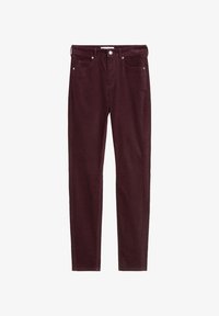 Wybrany, black cherry