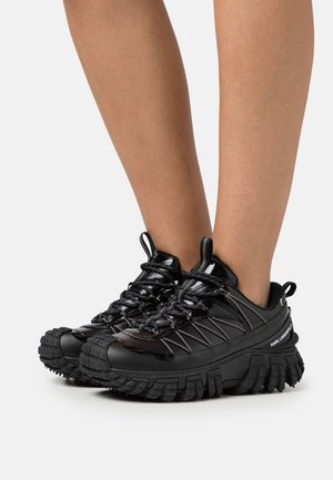 KARL LAGERFELD, Baskets basses - black