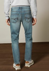 Next MOTION FLEX STRETCH - Blugi slim fit - vintage light blue