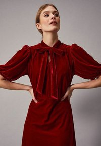 Jumperfabriken SELDA  - Vapaa-ajan mekko - red