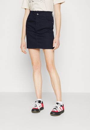 Vero Moda Tall VMWILD ALMA SKIRT - Pencil φούστα - navy blazer