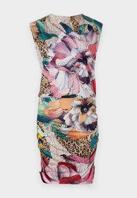 Abito con motivo floreale nei vivaci toni di rosa, arancione e verde. Presenta una sezione con stampa leopardata e un design drappeggiato, realizzato in tessuto leggero.