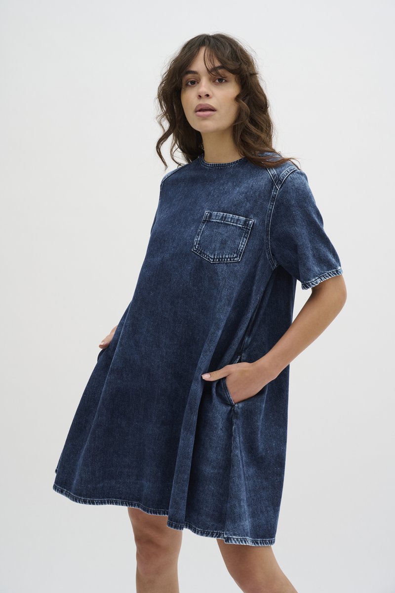 My Essential Wardrobe MALOMW - Džinsa auduma kleita - medium blue wash