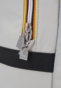 K-Way LAON UNISEX - Hátizsák - beige lt