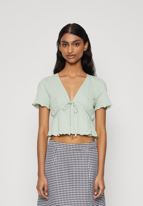 Nesla babyblau
