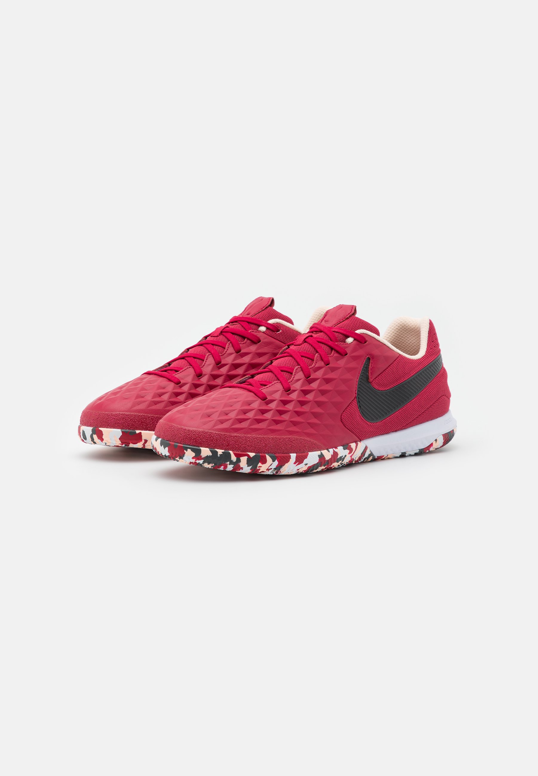 soccer boots at sportscene