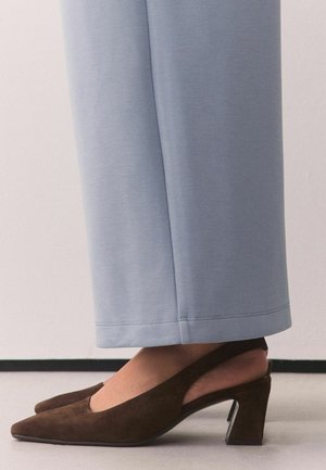 Next, Pumps - chocolate brown