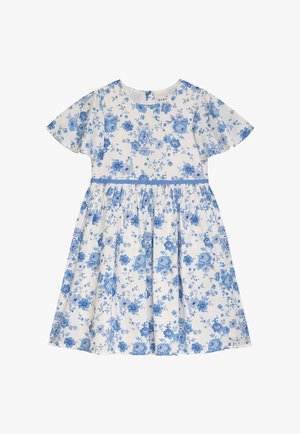 Geblümtes Kleid mit blau-weißem Muster, kurzen Ärmeln, rundem Ausschnitt und tailliertem Schnitt. Der Stoff hat eine gerippte Textur.