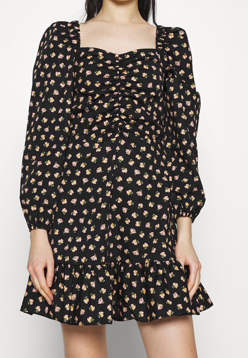 Robe Miss Selfridge Taille 12 Neuve Avec étiquettes - Coupe Fit & Flare Rose, Sans Manches, Genou