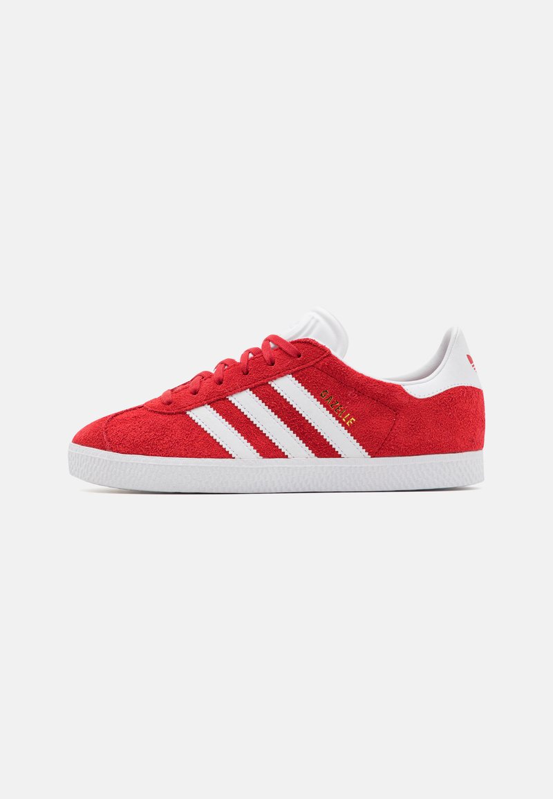 adidas Originals GAZELLE UNISEX - Sapatilhas - better scarlet/footwear white/gold metallic