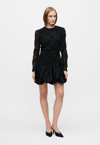 Stine Goya BALLOON LONG SLEEVE SHORT DRESS - Rochie cocktail/Rochie petrecere - black