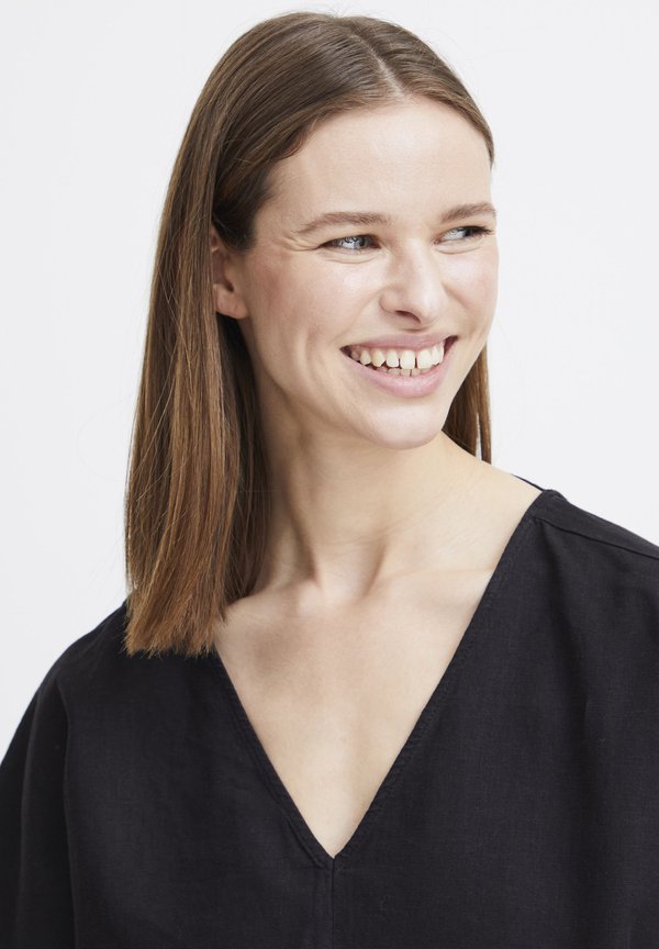 BYFALAKKA VNECK BLOUSE - Blouse3