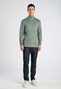 Lindbergh HALF ZIP - Maglione - jade green mel