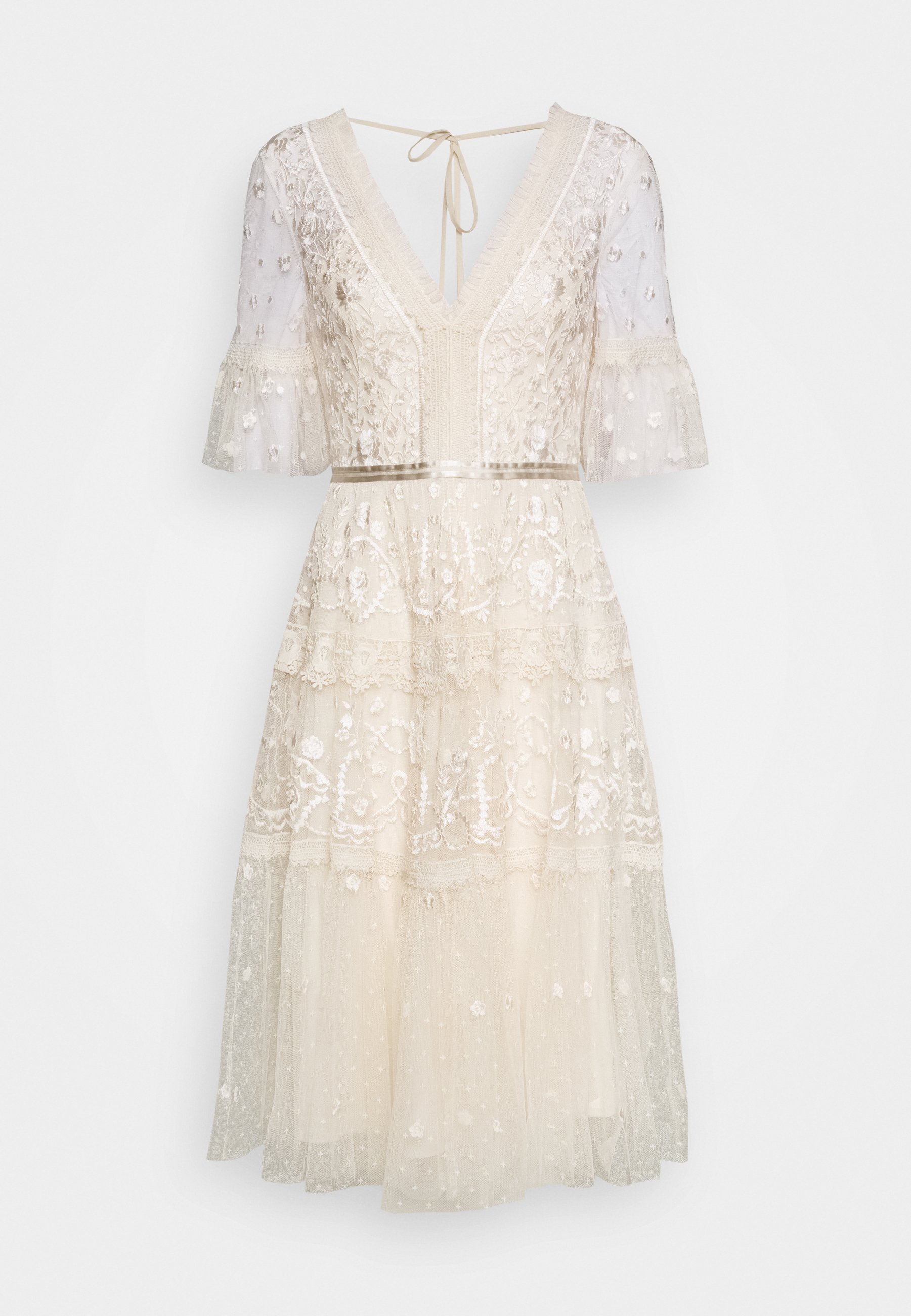 needle and thread midsummer