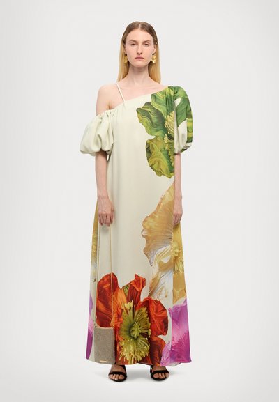 Stine Goya Iltapuku - poppies bloom