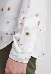 Tommy Hilfiger Bluse - white
