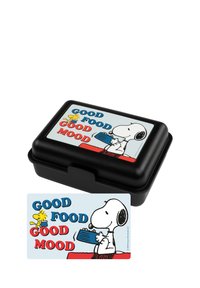 Lunch box nera con coperchio a cerniera che presenta Snoopy e Woodstock, e il testo "BUON CIBO BUONUMORE" in rosso e blu su uno sfondo azzurro chiaro.