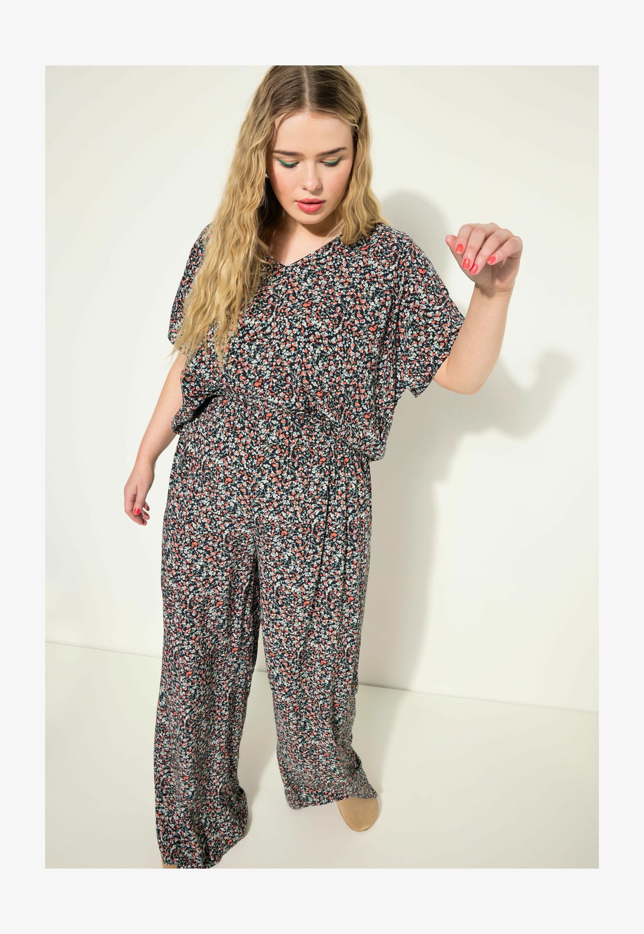 Studio Untold T-Shirt Donna Oversize Leopardata Con Ricamo 839005 - Morbida E Certificata OEKO-TEX
