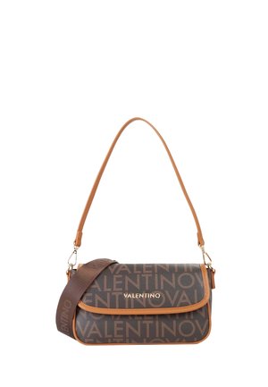 Bolso de hombro marrón Valentino con patrón repetido de logotipo, ribete en tono cuero, herrajes dorados y correa ancha de tela ajustable.