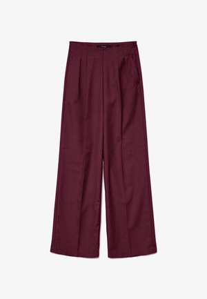Høj talje vide bukser i dyb bourgogne med lodrette frontfolder og sidelommer, lavet af tekstureret stof.