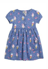 Robe bleue à manches courtes en coton avec un imprimé de glaces et de pastèques, dotée de boutons sur le devant et d'une poche plaquée sur le côté.