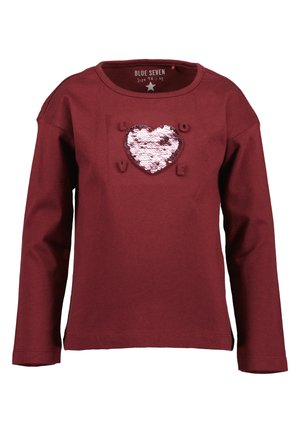 Maglietta a maniche lunghe bordeaux con scollatura rotonda, caratterizzata da un cuore di paillettes rosa e la parola "LOVE" in tessuto testurizzato.