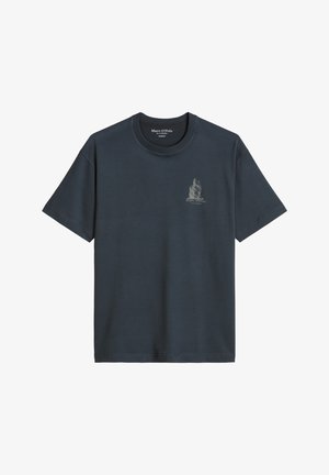 Marc O'Polo, MARC O'POLO T-SHIRT REGULAR MIT GROSSEM RÜCKENPRINT - T-Shirt print - peppercorn grey