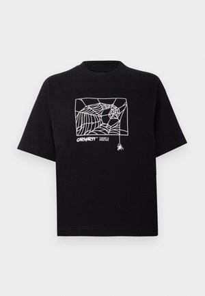 Melnā kokvilnas T-kreklā ir īsas piedurknes. Uz priekša ir balti zirnekļa tīkla grafika un logo. Vienkārša noapaļota izgriezne.