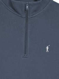 Grijze pullover met hoge kraag, een rits aan de voorkant en een klein wit geborduurd golferlogo op de linker borst. Zachte, gestructureerde stof.
