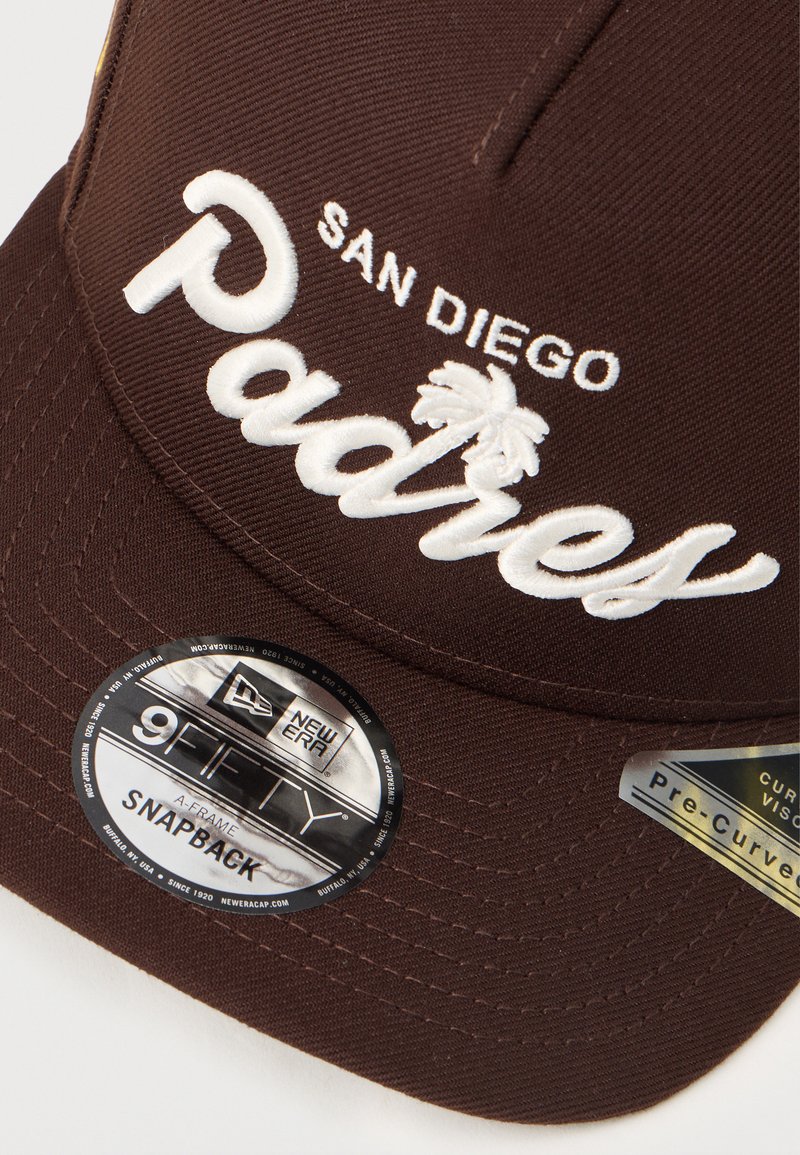 Casquette Baseball Outdoor Cap - Pêche Avec Larry - Marron - Taille Unique Réglable