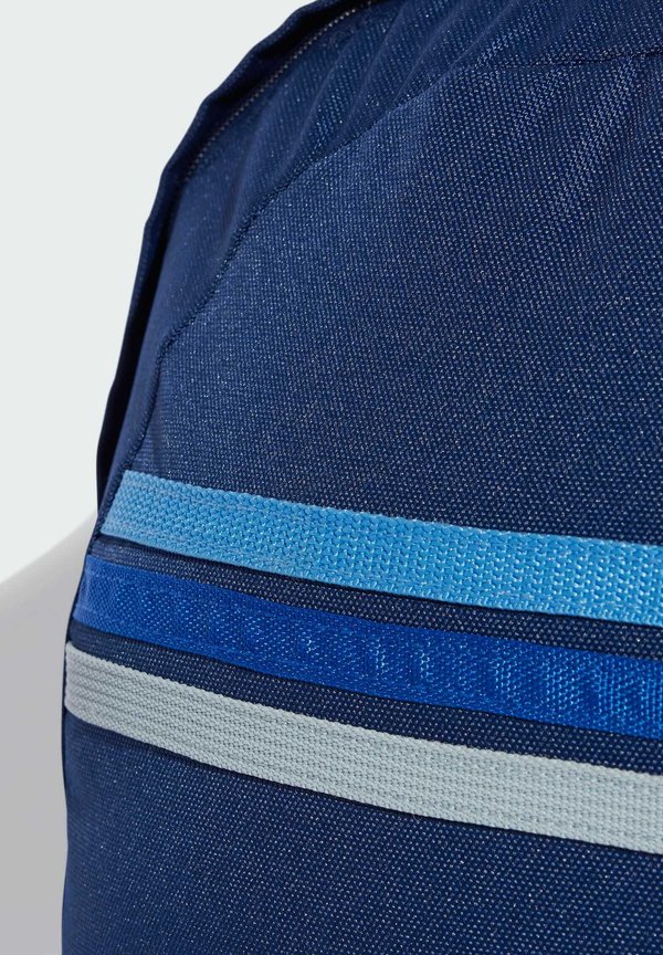 CLASSIC BACK-TO-SCHOOL STRIPES - Backpack2