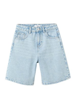 Lyseblå denimshorts med bæltestropper, forreste knap og lynlås samt fem-lomme-design, lagt fladt på hvid baggrund.