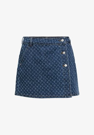 Blauwe denim minirok met een klein lichtblauw bloemenpatroon, drie zilveren knopen aan de rechter voorkant en riemlussen.