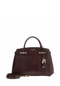 Sac à main bordeaux avec une finition texturée, des accents en métal doré, deux poignées supérieures et une bandoulière amovible. Comprend un pendentif de marque.