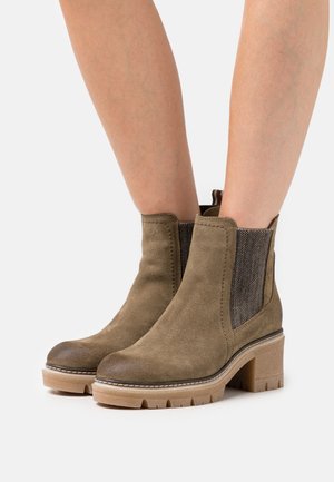 Tamaris Classic ankle boots - olive