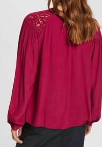 edc by Esprit Blouse - red