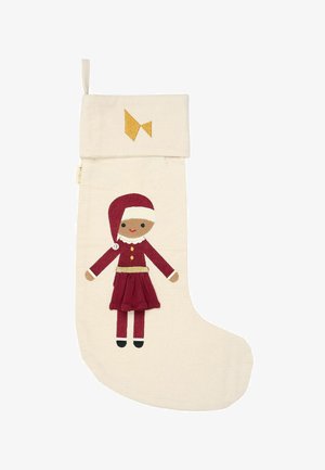 Chaussette de Noël beige avec une figurine d'elfe rouge et blanc portant une robe et un chapeau, et une petite étoile dorée près du bord.