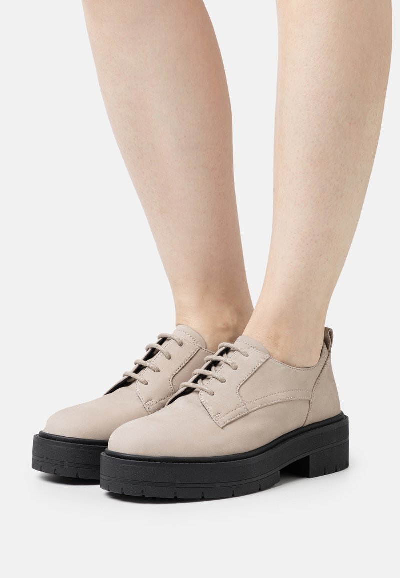 Geox Derbies - beige