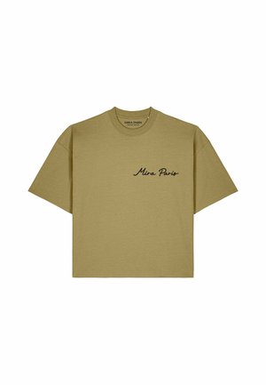 T-shirt oversize verde oliva con maniche corte e scritta nera "Mira Paris" sul petto sinistro.