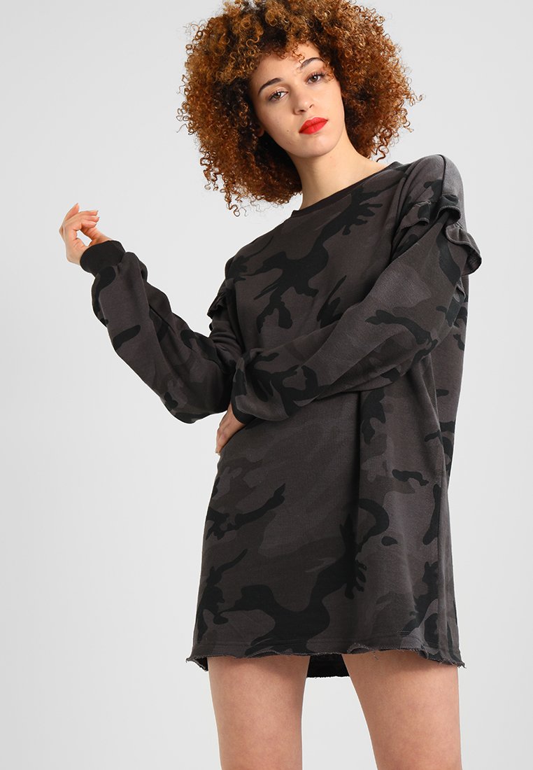 Urban Classics Maglietta Donna Camo Shaped Tee – Maniche Corte, Design Vintage, Vestibilità Morbida E Scollo Ampio - 5