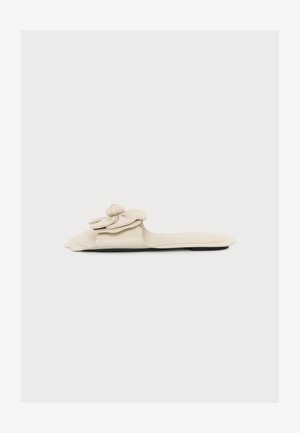 MARC JACOBS, THE DAISY SANDAL - Sandales - cloud white