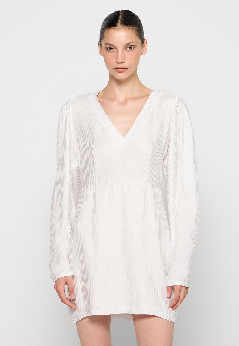 Iro Jurk wit Iro Jurk wit