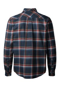 Langermige marineblauwe geblokte shirt met rode, witte en tan horizontale en verticale strepen, gezien vanaf de achterkant op een witte achtergrond.