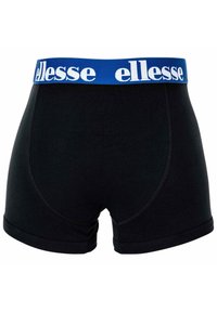 Boxer neri con cinturini elasticizzati blu e branding bianco "ellesse". Tessuto morbido, taglio sartoriale e cuciture delicate.