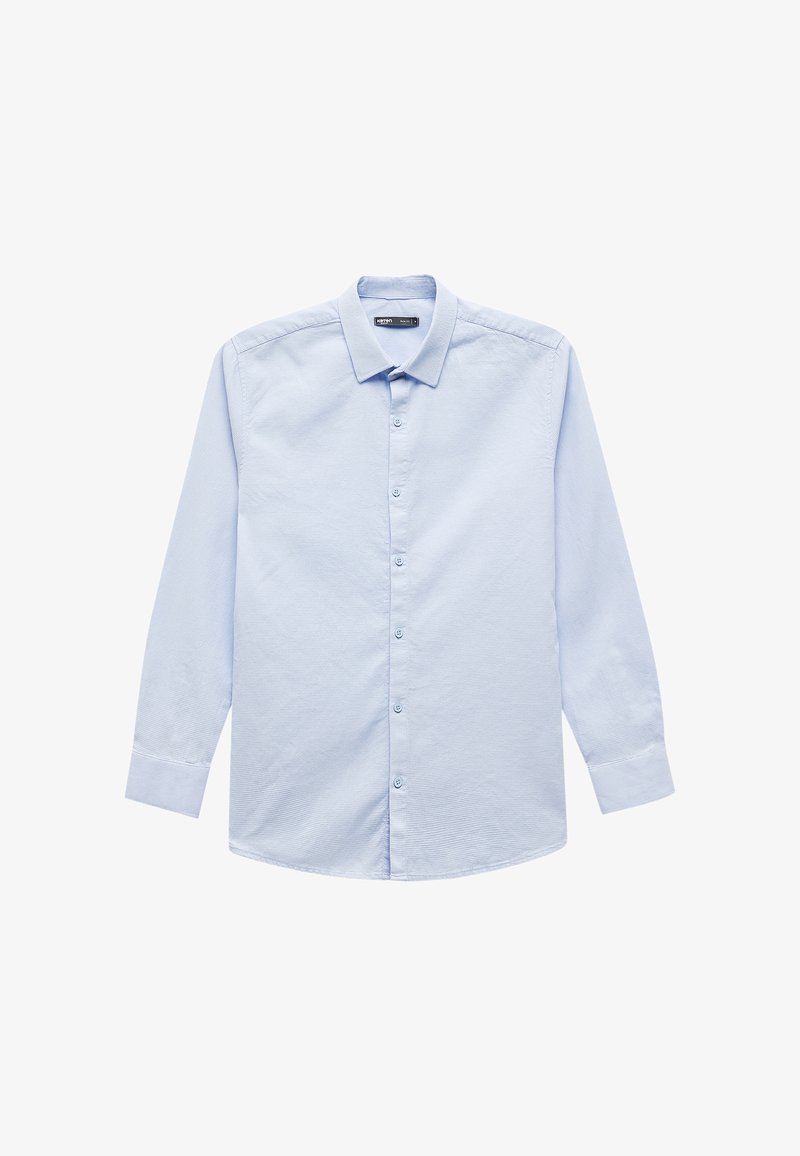 Vaaleansininen pitkähihainen napitettava paita, joka on valmistettu puuvillasta. Ominaisuuksiin kuuluu klassinen kaulus, etupuolen nappikiinnitys ja sileä, teksturoitu pinta.